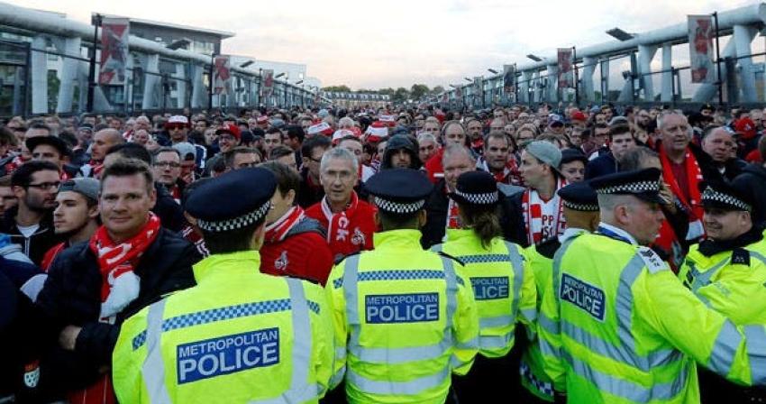 Partido de Arsenal FC por Europa League se retrasa por motivos de seguridad