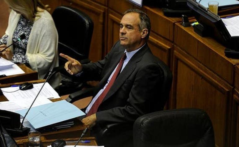 Ignacio Walker reconoce "escenario probable" para que Piñera gane las presidenciales