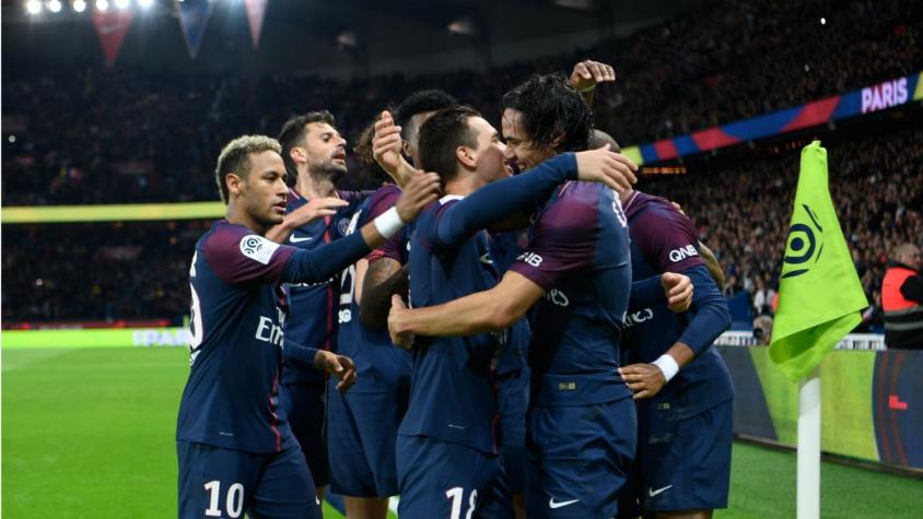 PSG lucha para derrotar al Olympique de Lyon y sigue como puntero exclusivo en Francia
