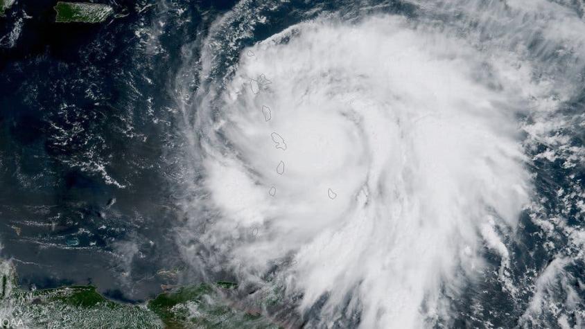 ¿Por qué si el huracán María es más pequeño que Irma puede tener un impacto igual de catastrófico?