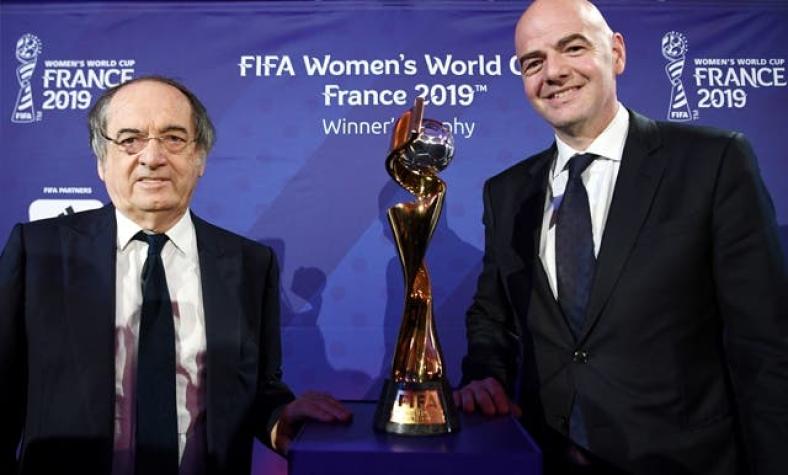 Presidente de la FIFA y el VAR: "Cuando se hace algo, hay que ir hasta el final"