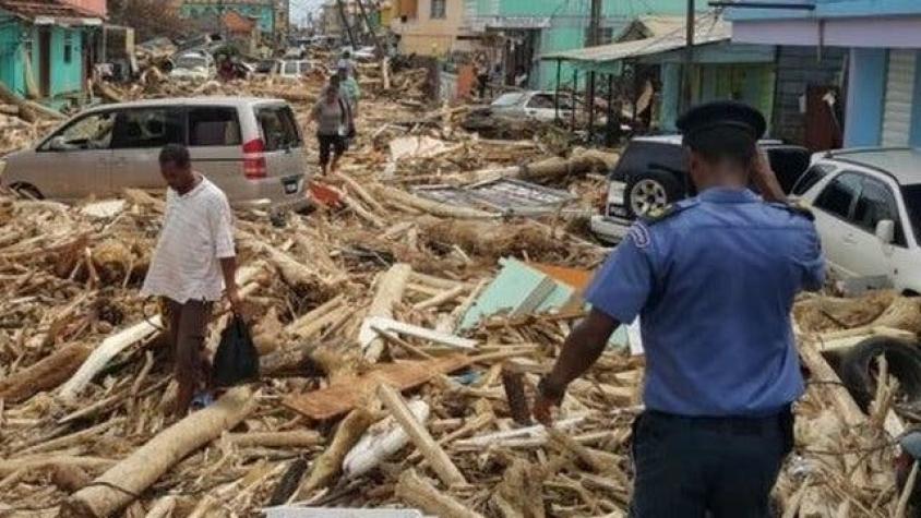 El huracán María deja al menos 18 muertos en su paso destructor por Puerto Rico y el Caribe
