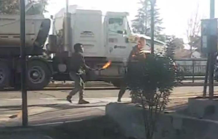 [VIDEO] Malabarista quema brutalmente a hombre en Rancagua