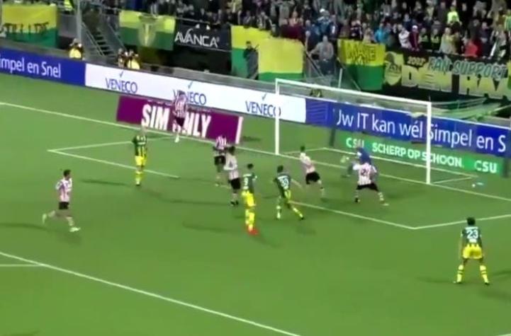 [VIDEO] El increíble súper arquero que evitó el gol con soberbias cuatro atajadas en cinco segundos