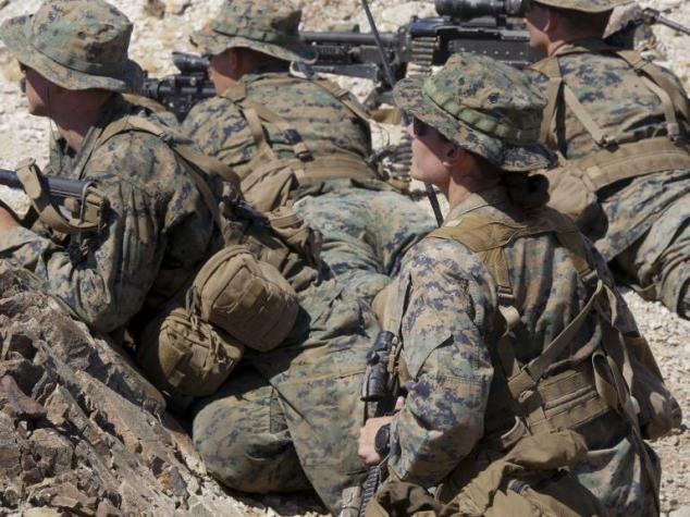 Por primera vez una mujer se convierte en oficial de infantería en EE.UU.
