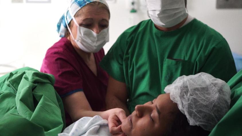 [VIDEO] Crece el número de cesáreas en Chile