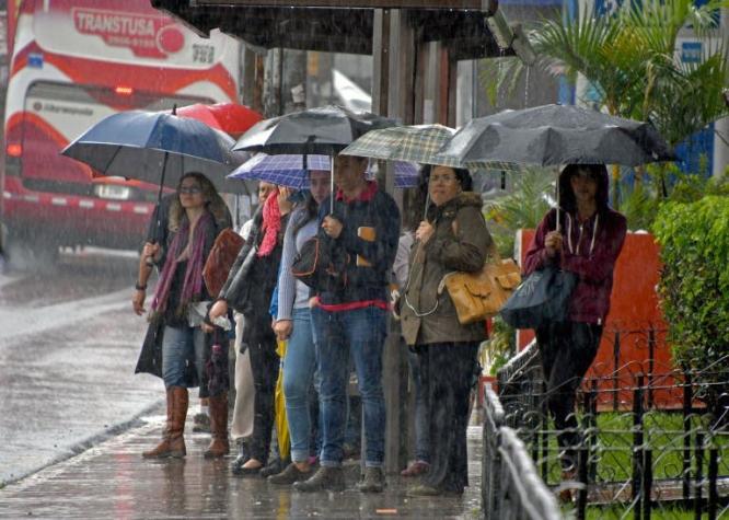 Tormenta tropical Nate deja al menos seis muertos en Costa Rica