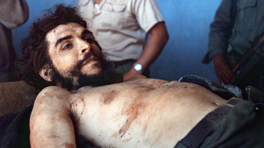 "Pasen a ver a los chanchos muertos": así fue el velorio de Ernesto "Che" Guevara hace 50 años