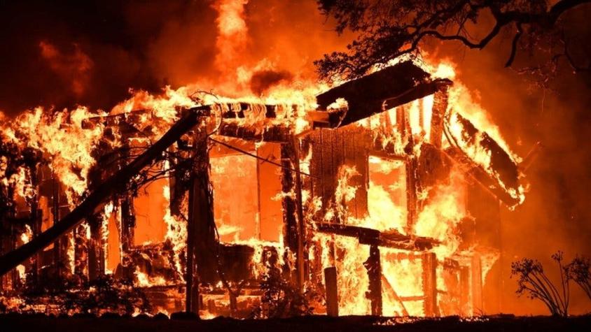 Estados Unidos: voraces incendios en la región del vino de California causan al menos 10 muertos