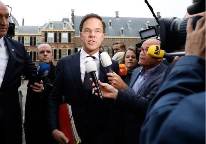 Holanda logra formar gobierno después de la negociación más larga en su historia