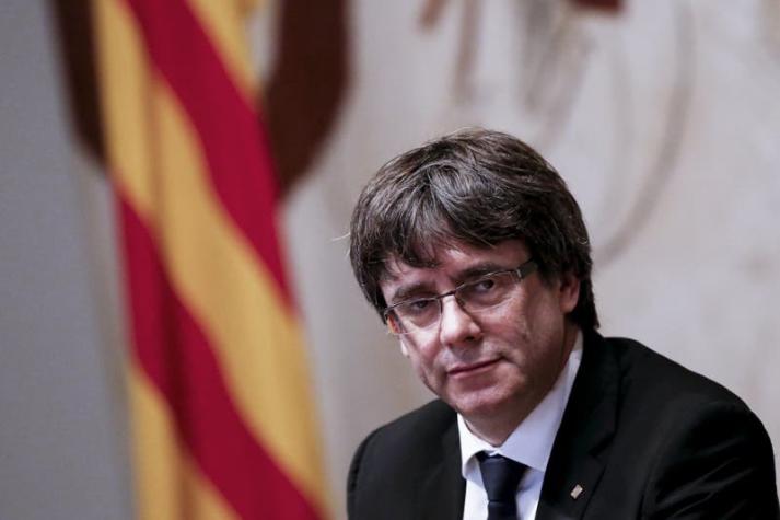 Puigdemont evita dar una respuesta a Rajoy sobre independencia de Cataluña