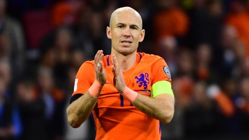 Arjen Robben anuncia su adiós de la selección tras la eliminación de Holanda