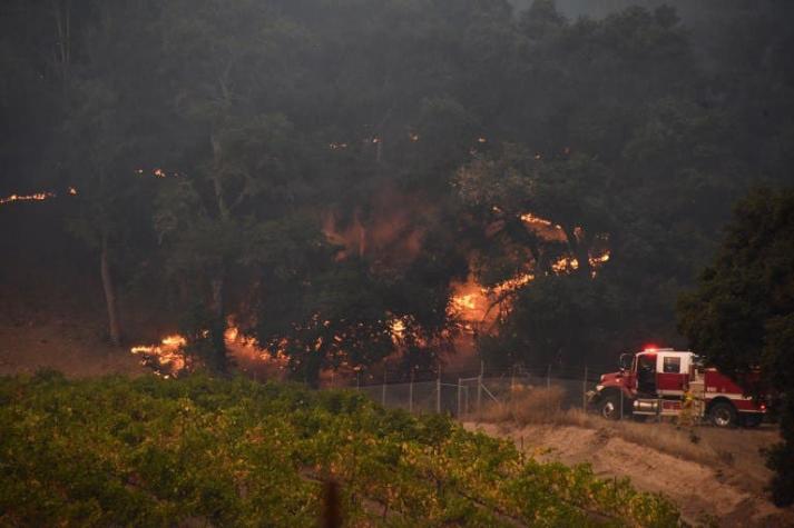 A 23 suben los fallecidos por incendios en California