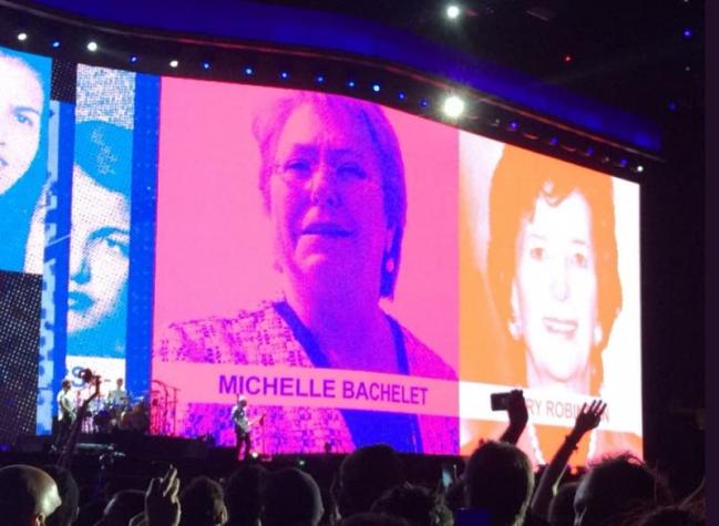 El reservado encuentro de Bachelet con U2 en el Estadio Nacional
