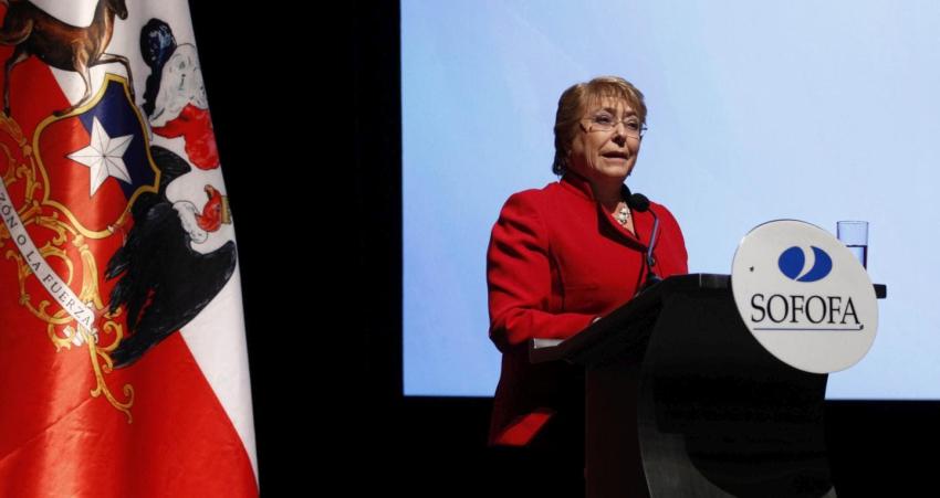 Bachelet: "Puedo continuar pese a la crítica de frenesí legislativo"