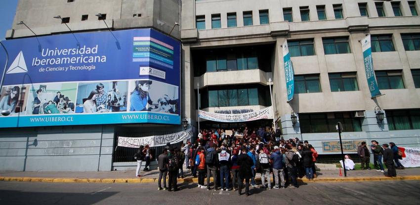 La crisis de la Universidad Iberoamericana en primera persona: así la viven cinco de sus estudiantes