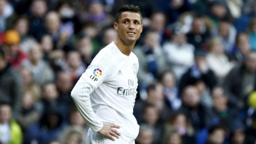 La jugada con que Cristiano Ronaldo pretendió sorprender, pero que terminó en fail