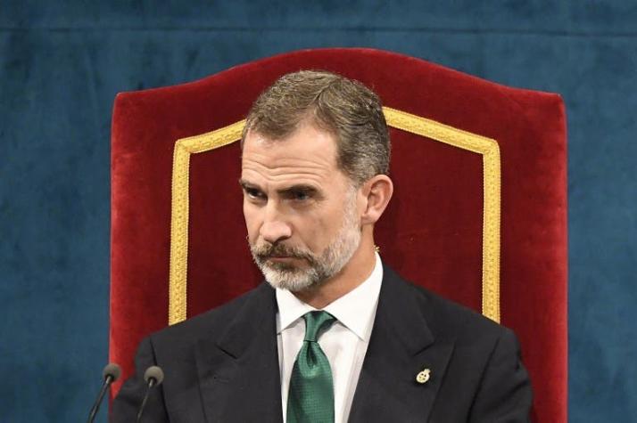 Rey Felipe: España vive "un inaceptable intento de secesión" en Cataluña