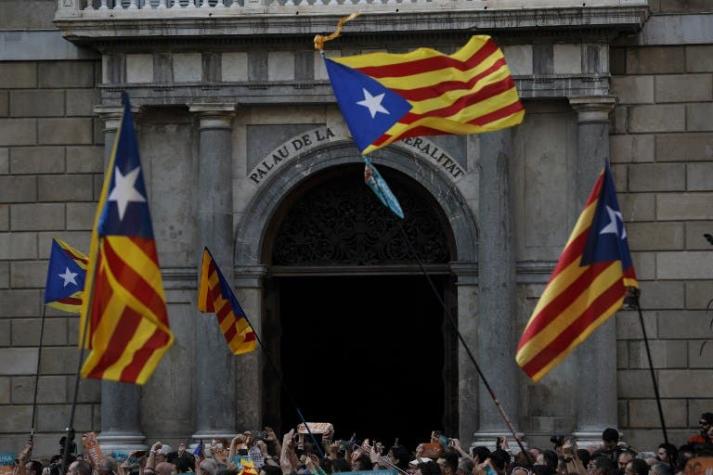 Los bancos catalanes cayeron en bolsa tras declaración de independencia