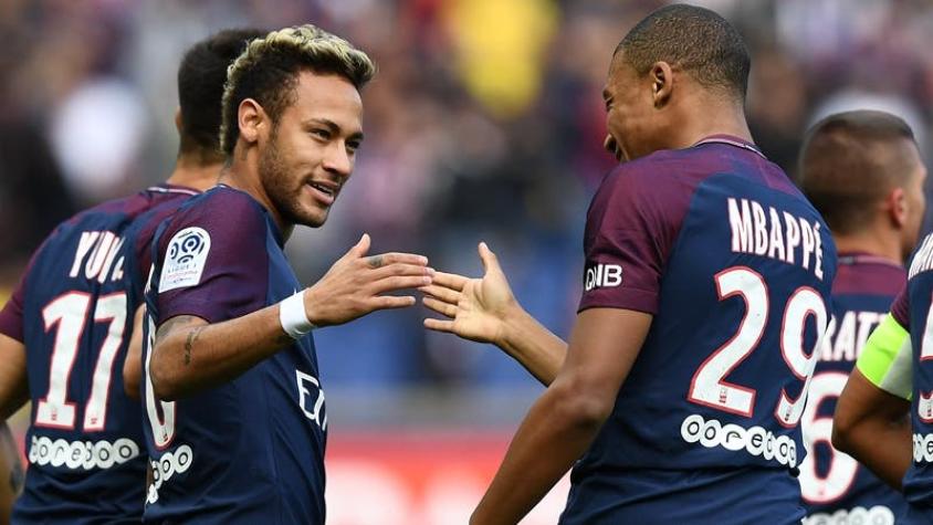Técnico del Paris Saint Germain descarta hastío de Neymar y defiende a Mbappé