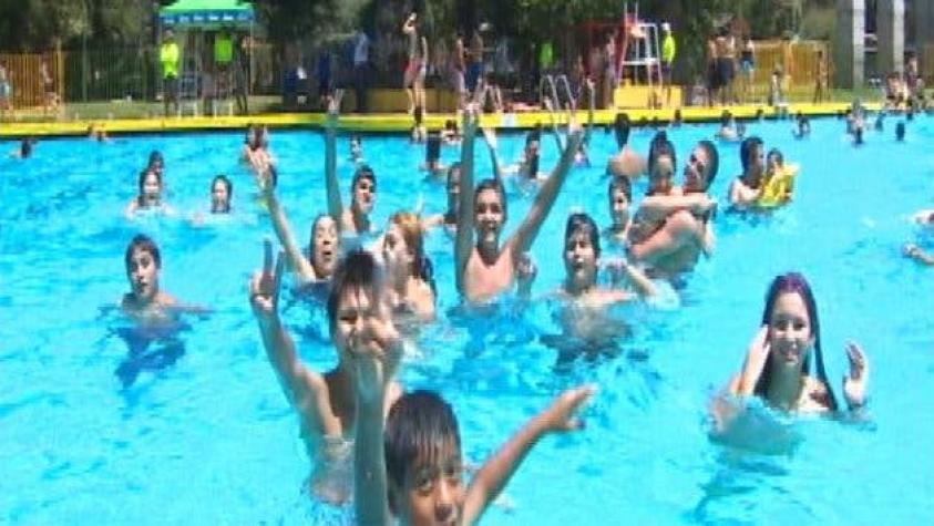 VIDEO | Peligro en las piscinas: ¿Qué hacer cuándo un niño se está ahogando?