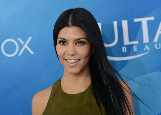 La hermana mayor de las Kardashian sorprende con cambio de look