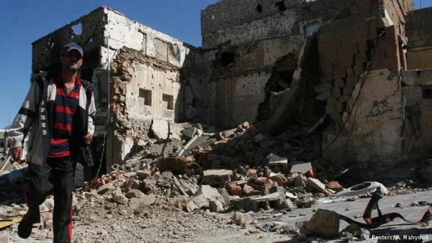 Ataque aéreo en el norte de Yemen deja al menos 29 muertos