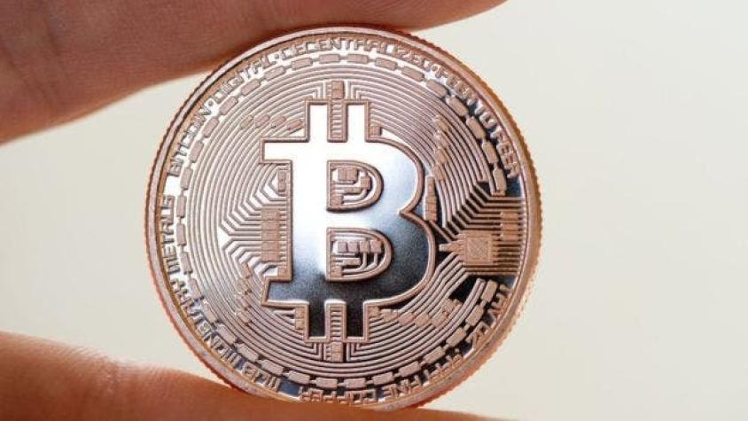 Bitcoin rompe por primera vez la barrera de los USD 10.000