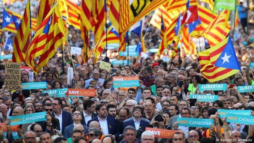 Cataluña vuelve a movilizarse por libertad para independentistas detenidos