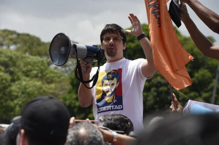 Diputado venezolano Freddy Guevara evalúa pedir asilo a Chile