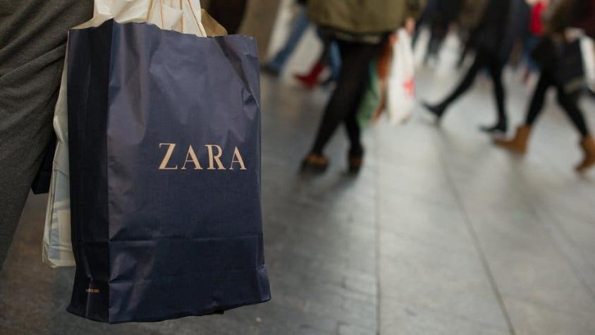 Por qué están apareciendo mensajes ocultos dentro de las prendas de Zara en Turquía