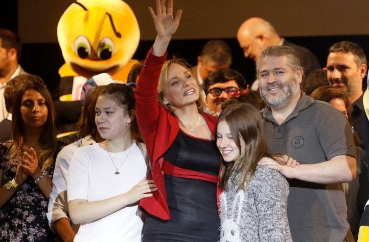 Goic cierra campaña con discurso centrado en la ética y críticas a Piñera y Guillier