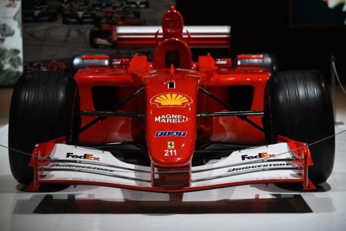 Ferrari de Fórmula 1 de Schumacher es subastado en 7,5 millones de dólares en Nueva York