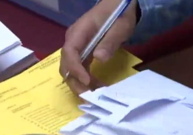 [VIDEO] Elecciones comenzaron con voto en el exterior y llamado a votar de los candidatos