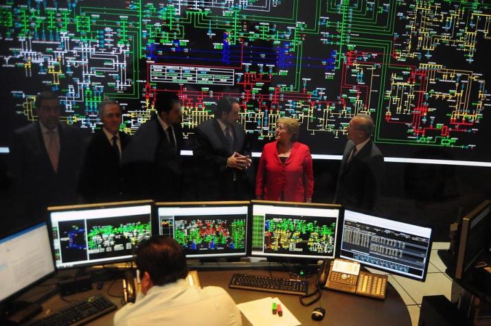 Bachelet inaugura nuevo Sistema Eléctrico Nacional: estas son sus claves