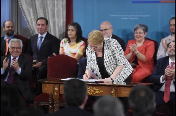 Bachelet presenta nueva Comisión Asesora para el Cambio Climático