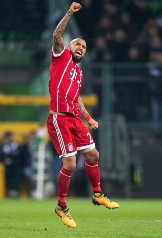[VIDEO] El golazo de Arturo Vidal en derrota de Bayern Munich ante Borussia Mönchengladbach