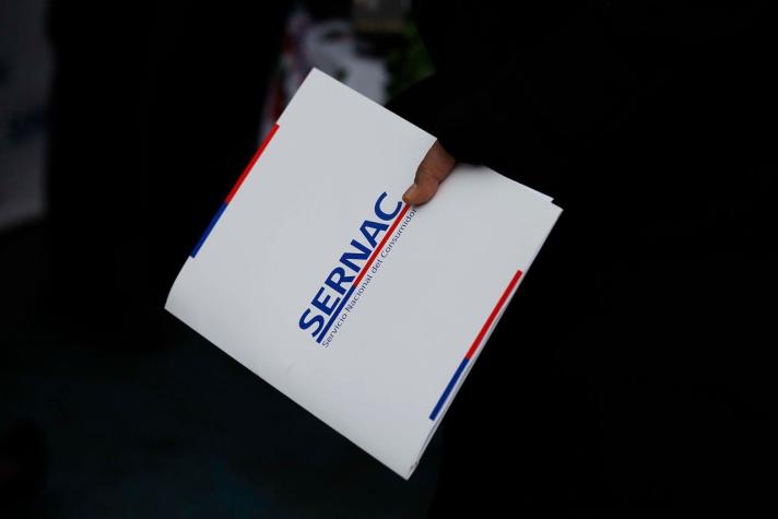Sernac: tarjetas del retail lideran reclamos del mercado financiero con un 48%