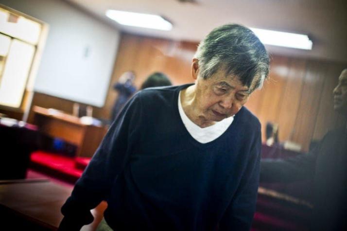 Trasladan desde prisión a una clínica a Alberto Fujimori por una arritmia