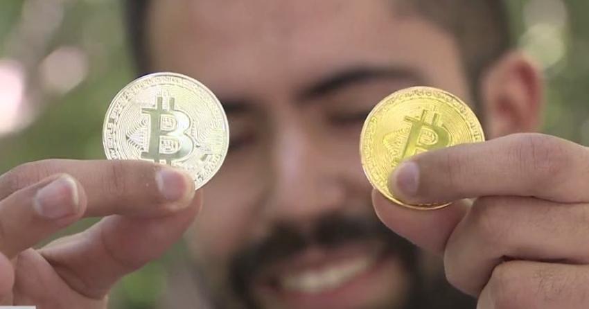 El bitcoin supera el umbral de los 14.000 dólares