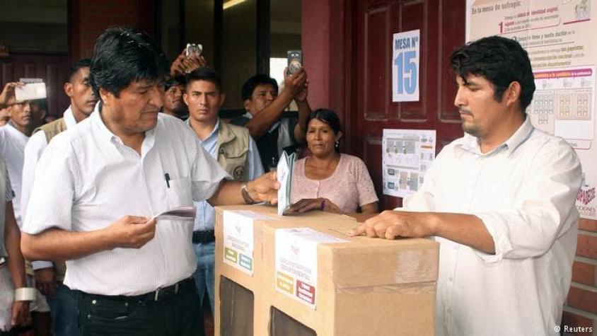 El voto nulo se impone en las elecciones judiciales en Bolivia