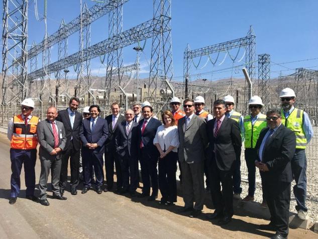 Ministro de Energía entrega reconocimiento a sector público y privado por interconexión SIC-SING