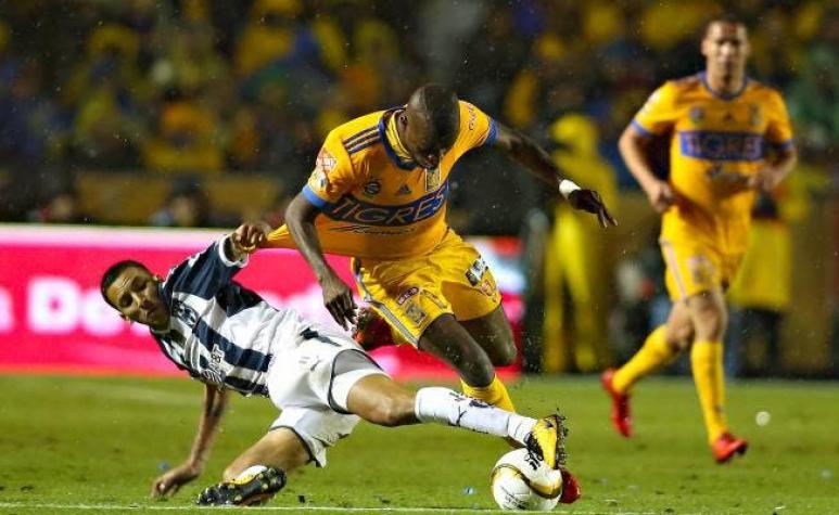 Tigres de Eduardo Vargas empata de local en la final de ida del torneo mexicano