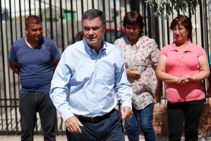 Ossandón lanza franja digital llamando a respaldar a Piñera: "Se comprometió a avanzar en gratuidad"
