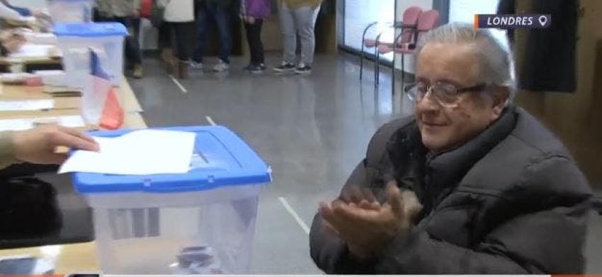 [VIDEO] Segunda vuelta: Así votaron los chilenos en el extranjero