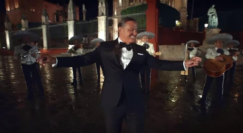 [VIDEO] Luis Miguel estrena su video "La fiesta del mariachi"