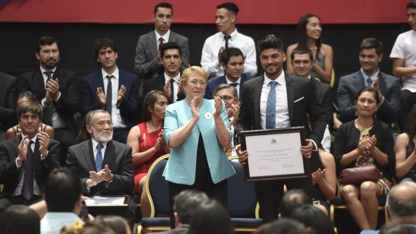 Pablo Quintanilla recibe el Premio Nacional del Deporte 2016 en La Moneda