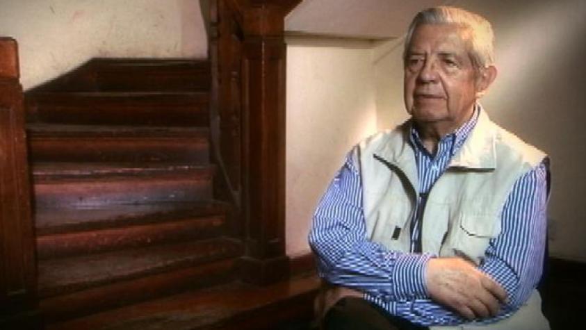 "Gran lealtad y responsabilidad": Los comentarios de Pinochet en la hoja de vida de Manuel Contreras