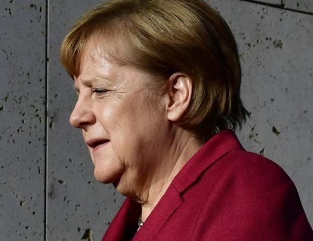 Angela Merkel retoma la complicada tarea de formar gobierno