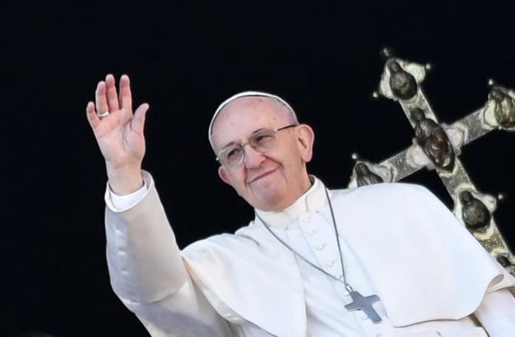 Biógrafo del Papa: "Él sabe perfectamente qué tiene que decir y qué no en Chile"